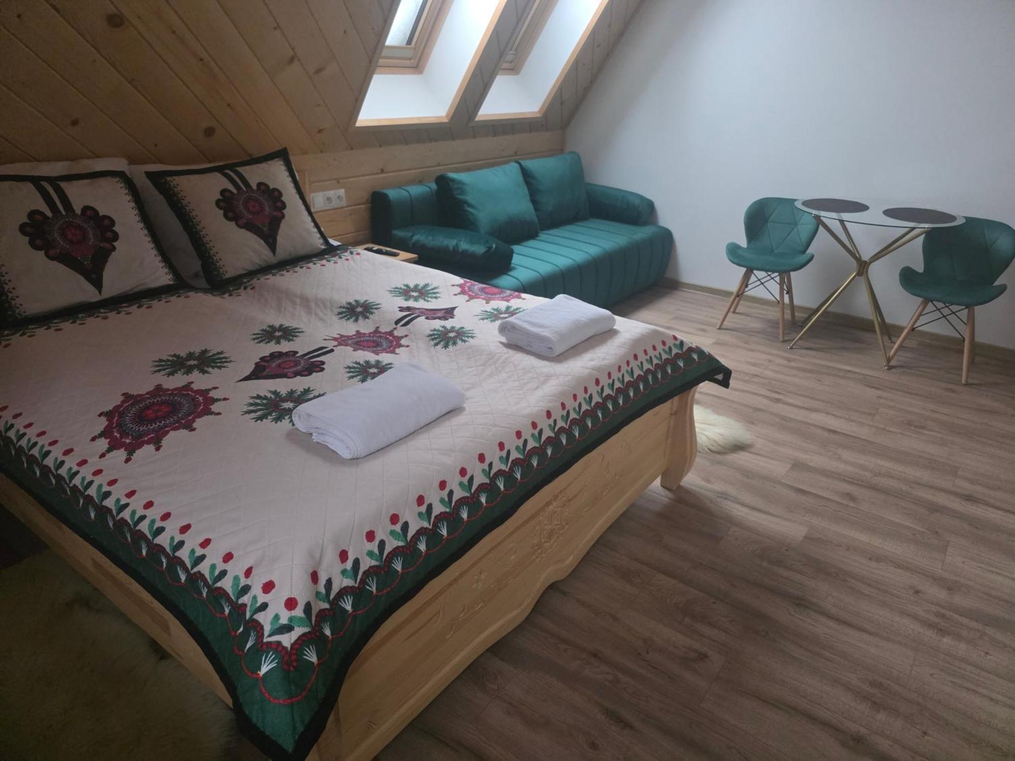 Pokoje Apartamenty Samo Centrum Zakopane ,,Willa Kasztelanka" — Zdjęcia 3